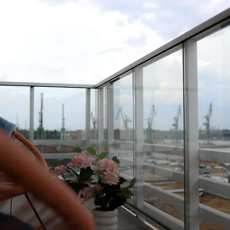 Apartament Doki 83 Апартаменты