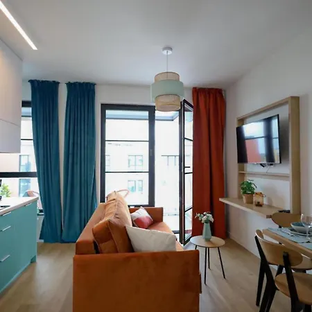 Apartament Doki 83 Lägenhet *